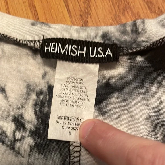 2 for $20☀️ Black and white tie dye dress - Picture 2 of 3